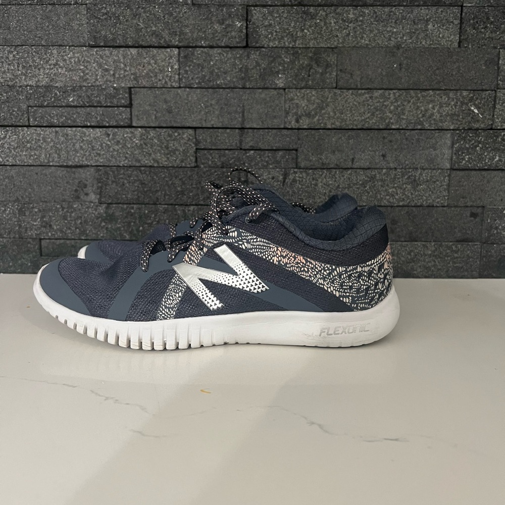 New Balance Flexonic